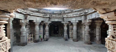Lasur temple architecture